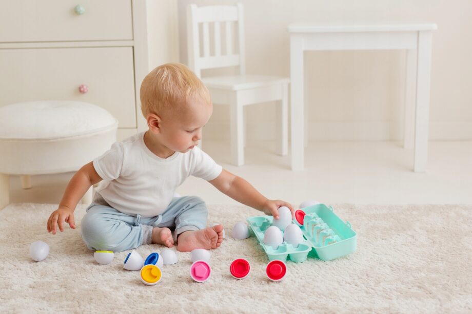 TULIFUN ZABAWKA SENSORYCZNA JAJKA ZABAWA KSZTAŁTAMI SORTER KSZTAŁTÓW 12M+