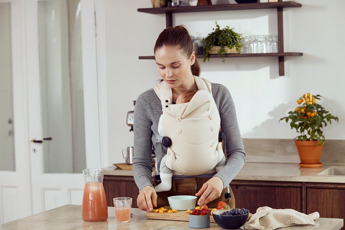 BESAFE NOSIDEŁKO NOSIDŁO ERGONOMICZNE NEWBORN HAVEN 3-11KG PIASKOWY