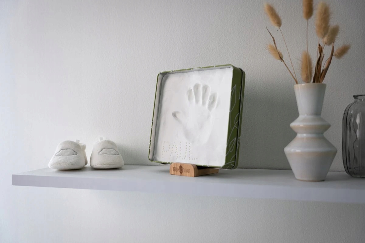 PETIT ARTICHAUT PUDEŁKO KWADRATOWE NA ODCISK RĄCZKI NÓŻKI LIŚCIE