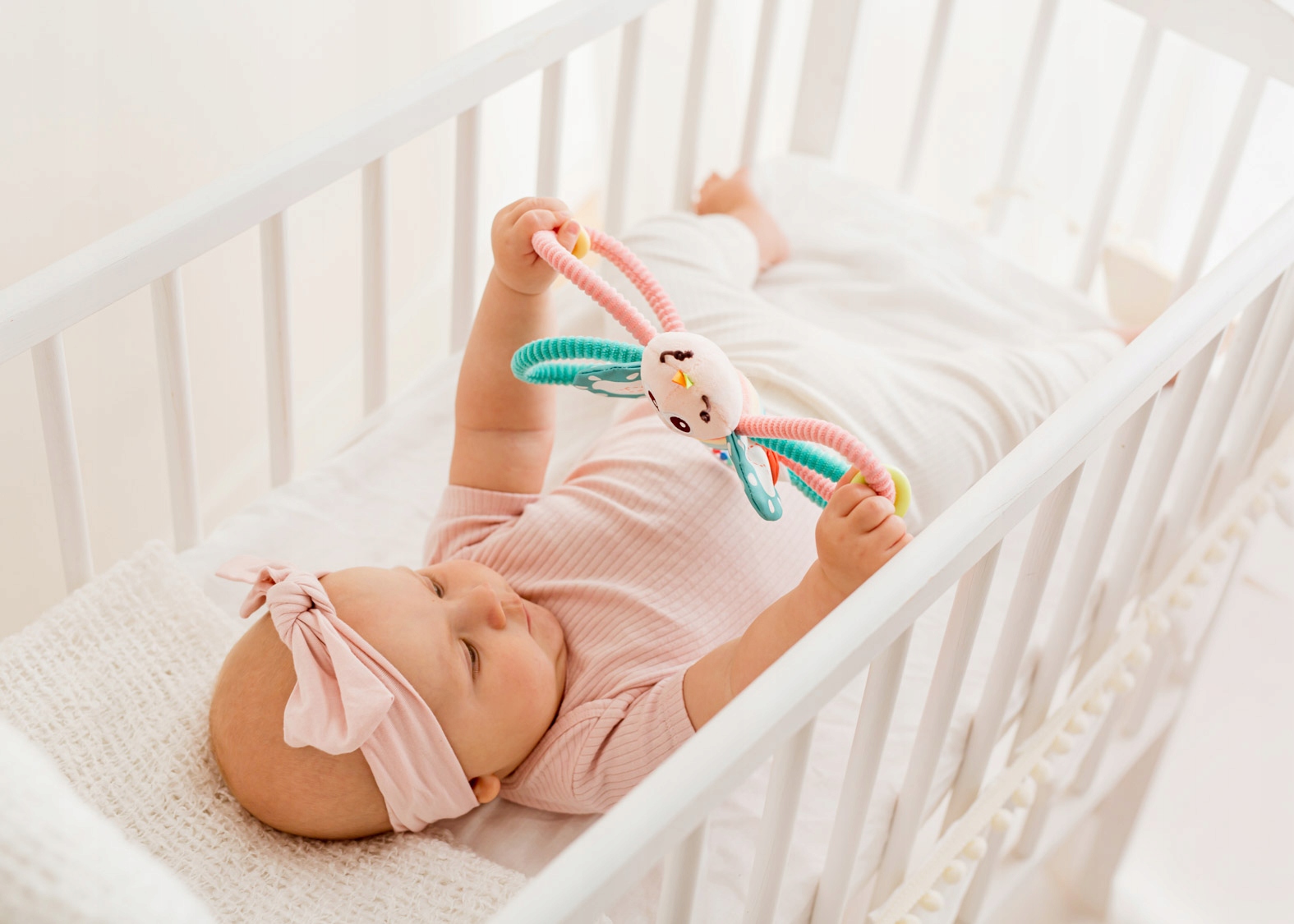 BALIBAZOO GRZECHOTKA MOTYL TYMEK DZWONECZEK ZRÓŹNICOWANE MATERIAŁY 0M+