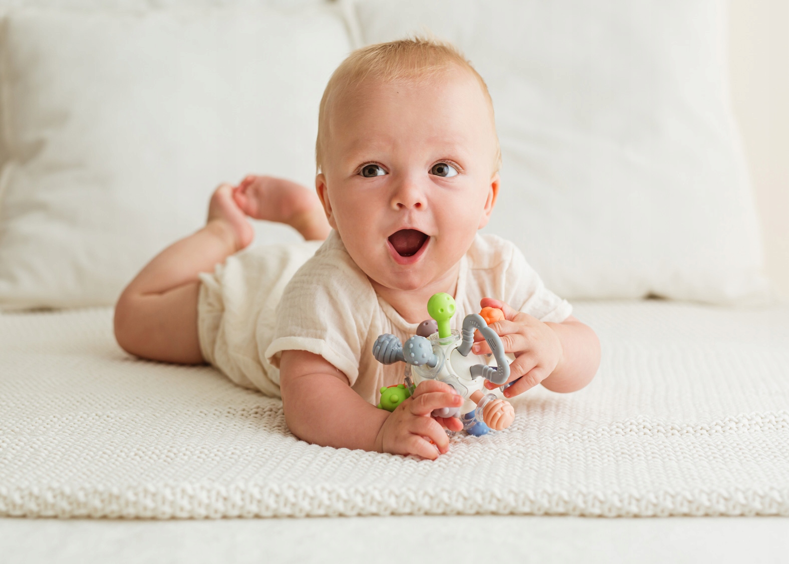 TULIFUN TERKOTEK KOSMICZNY Z GRYZAKAMI 3M+