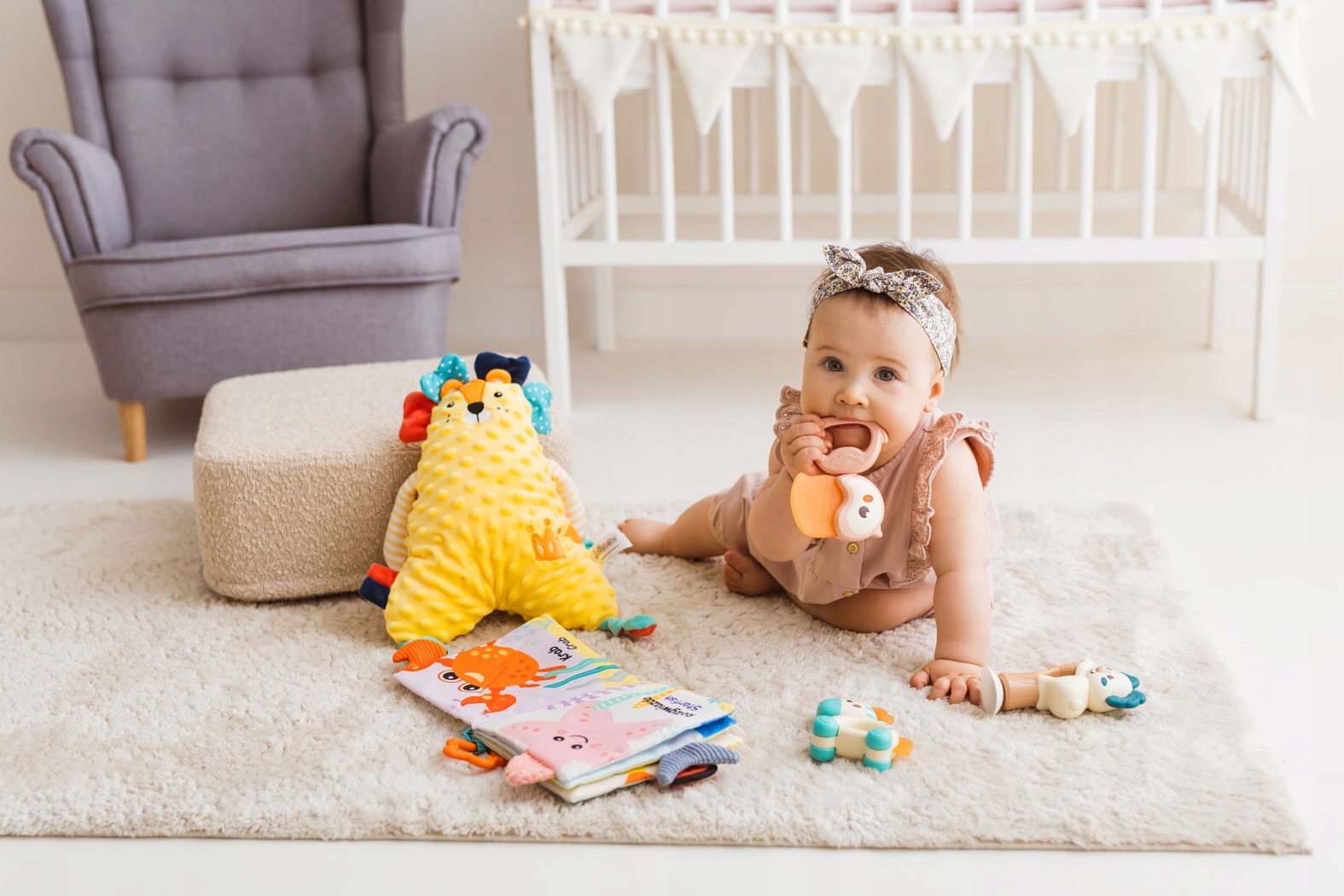 JOLLY BABY ZESTAW PREZENTOWY ZWIERZAKI MASKOTKA KSIĄŻECZKA GRZECHOTKI3M+