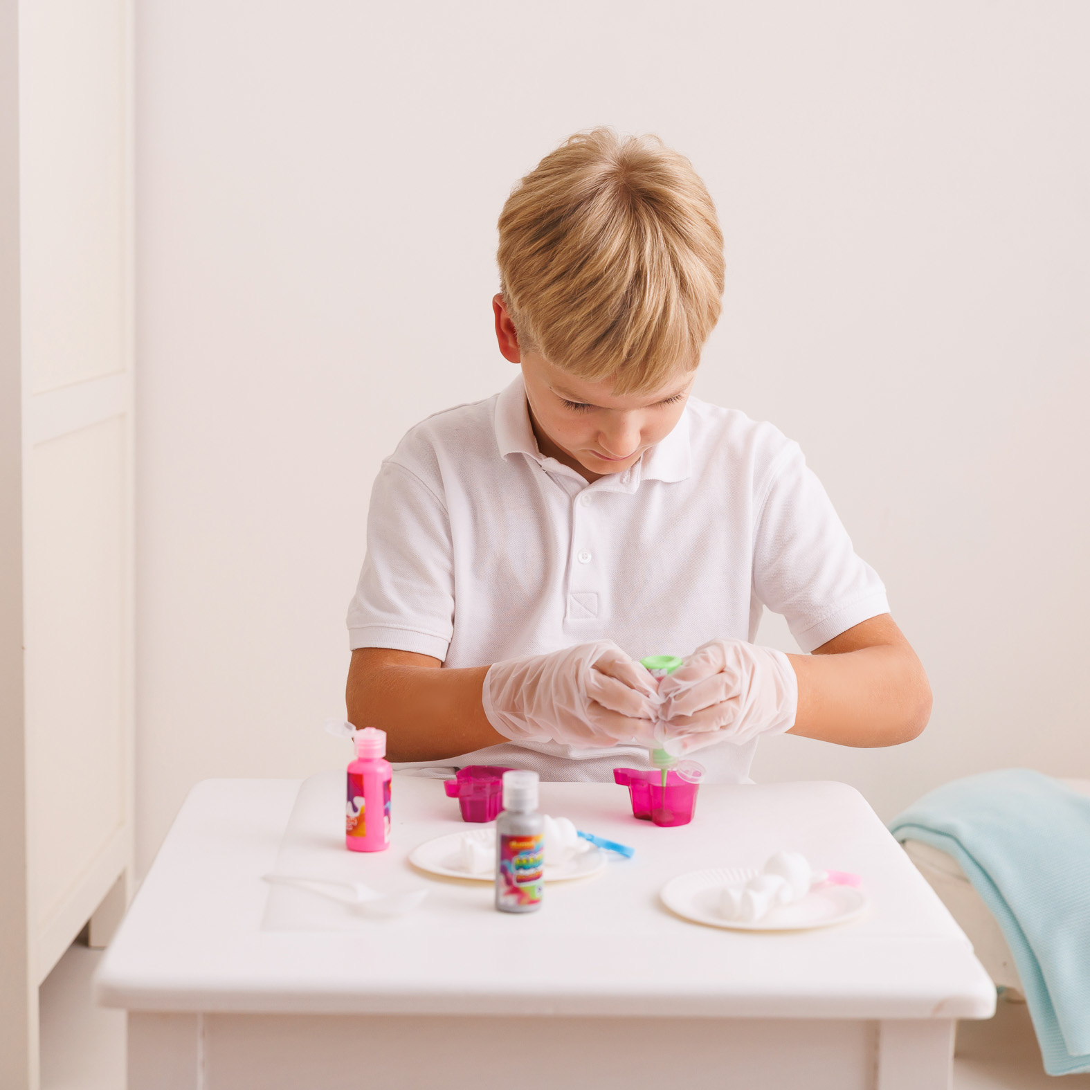 DUMEL MAGICZNE MALOWANIE MISIOWE BRELOCZKI ZESTAW DO MALOWANIA