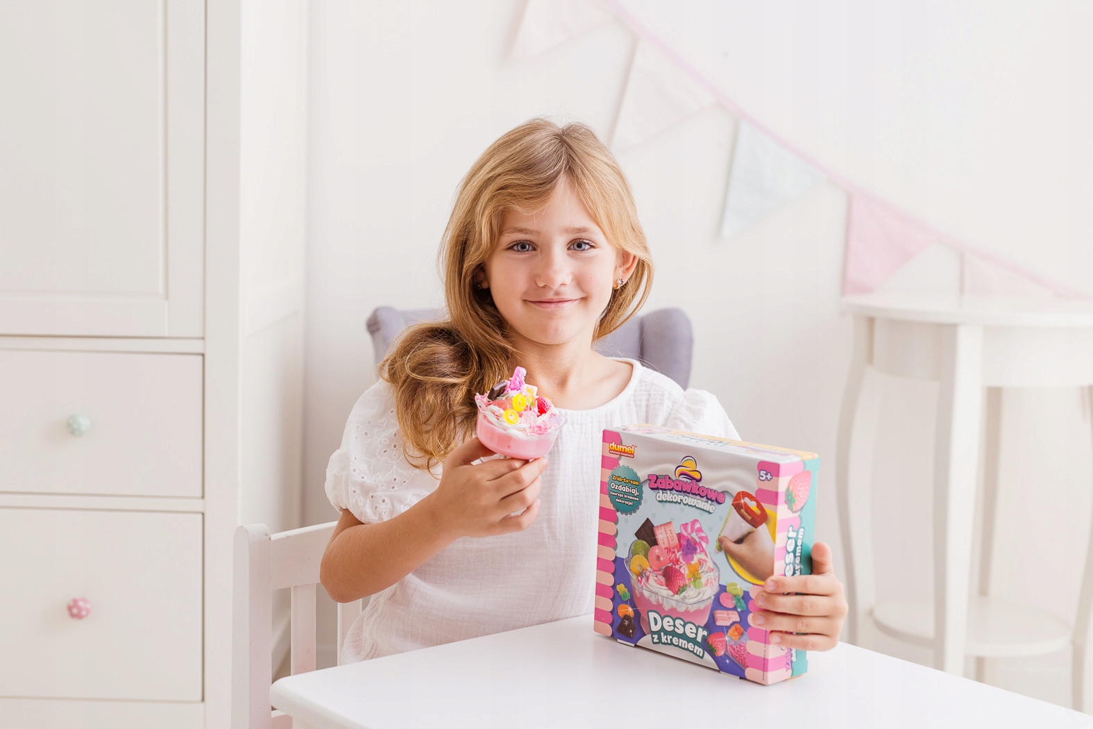 DUMEL ZESTAW KREATYWNY ZABAWKOWE DEKOROWANIE DESER Z KREMEM