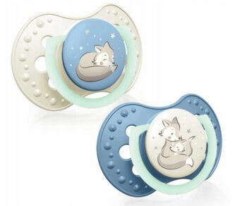 LOVI SMOCZEK USPOKAJAJĄCY DAY&NIGHT ŚWIECĄCY W NOCY 18M+ 2 SZT